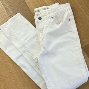 Calvin Klein Ultimate Skinny White Jeans Sz 6